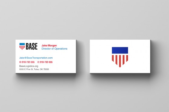 2018-03/560-1519940946-business-card-mockup-1.jpg